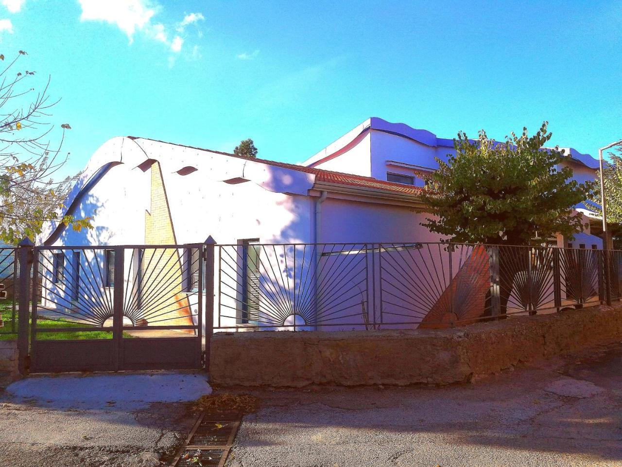 Basilicata Al Volo Hostel Brindisi di Montagna Exterior photo